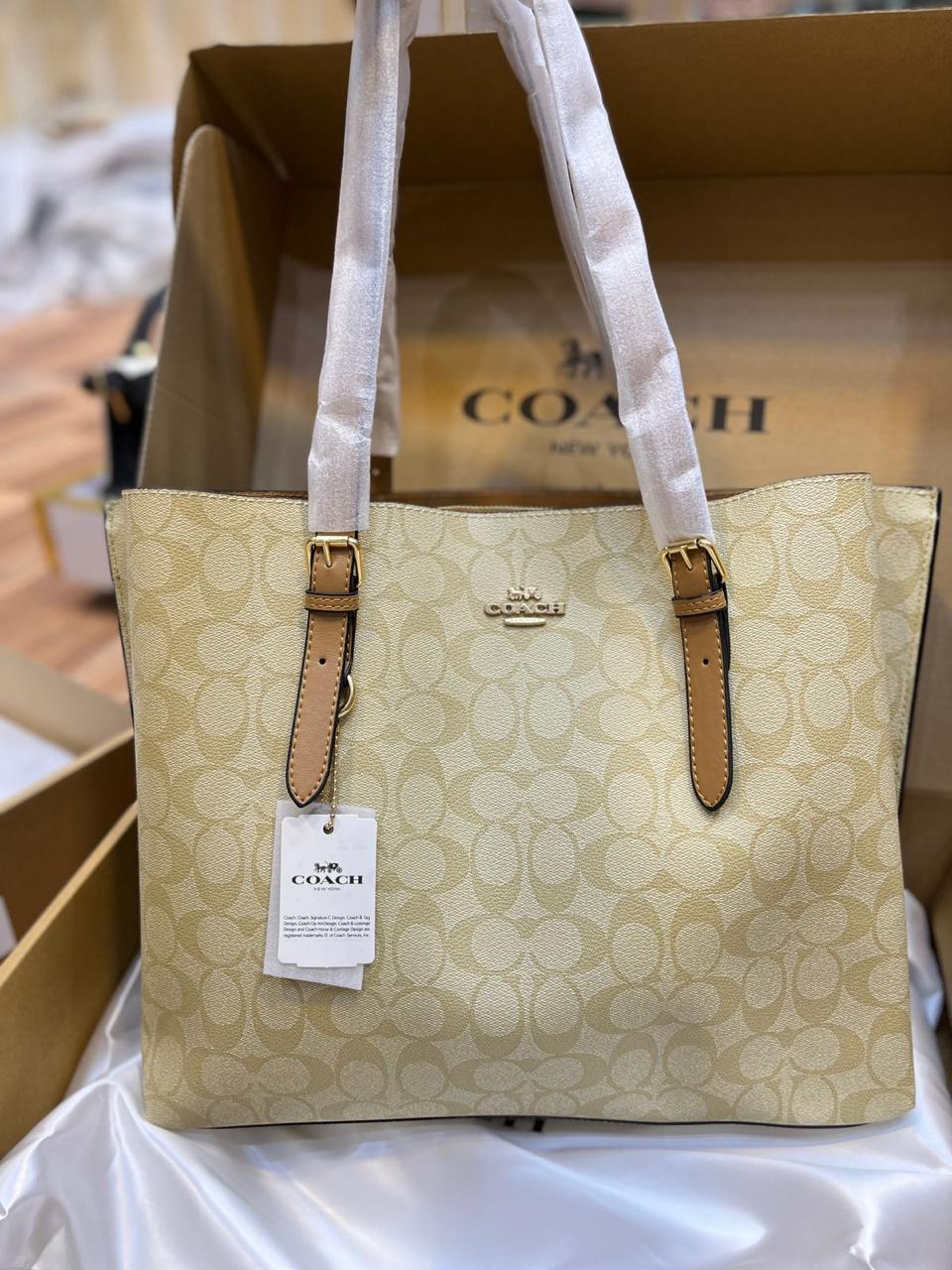 Coach Mollie Tote Bag 34 CV967