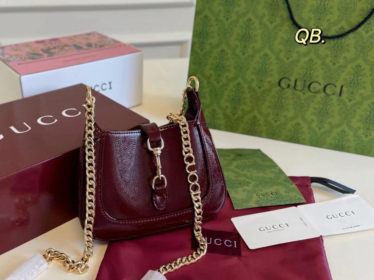 Gucci Jackie Notte Mini Crinkled Patent-Leather Shoulder Bag