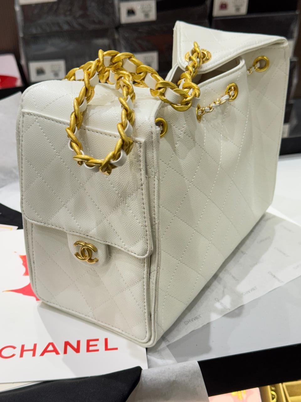 Chanel 25 Hobo Bag