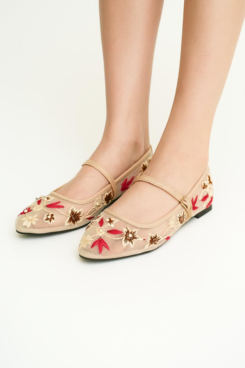 Zara Frau Pumps