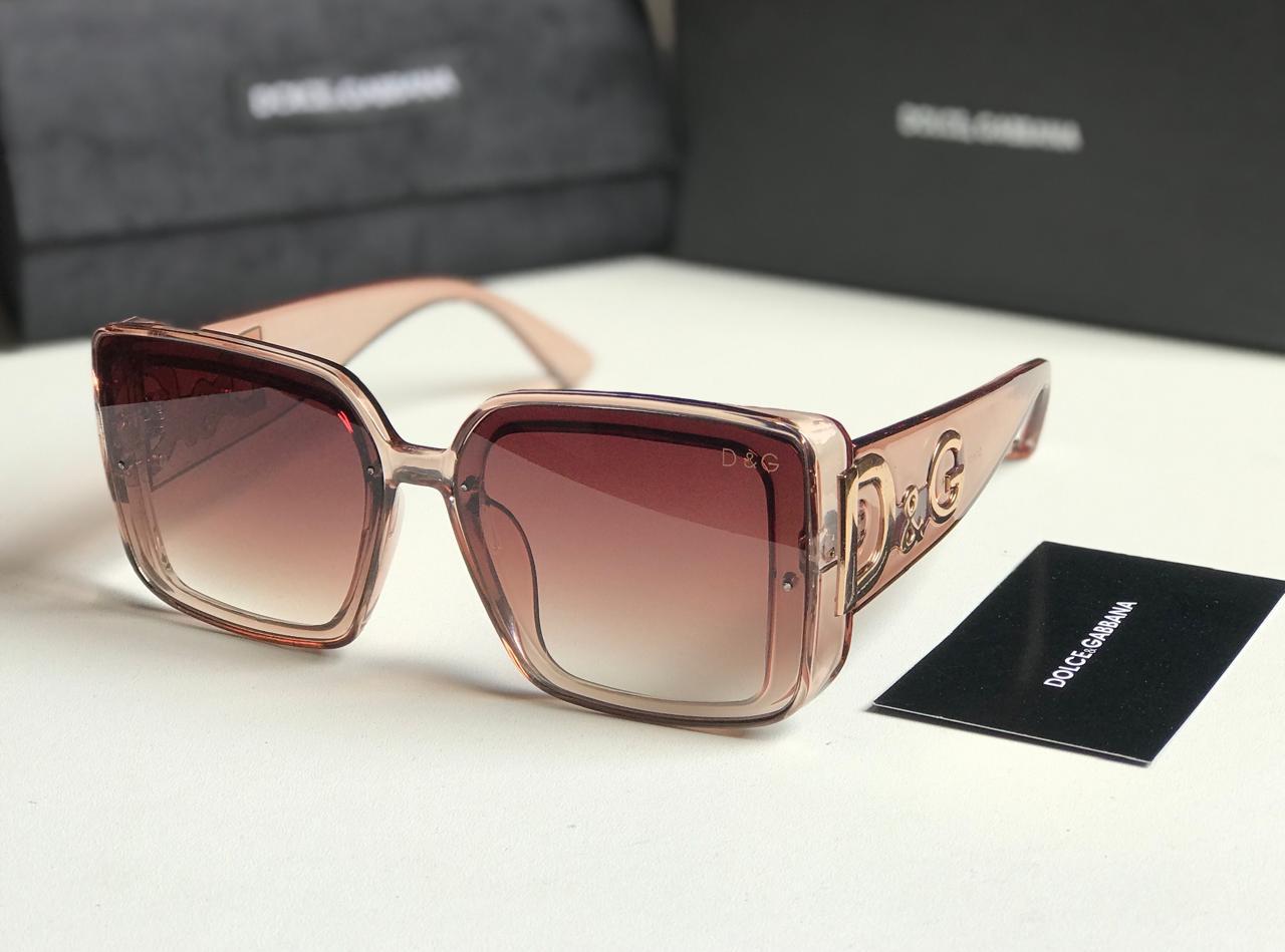 D And G Glasses