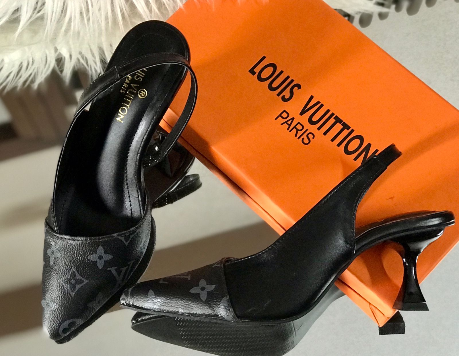 Lv Klien Heels