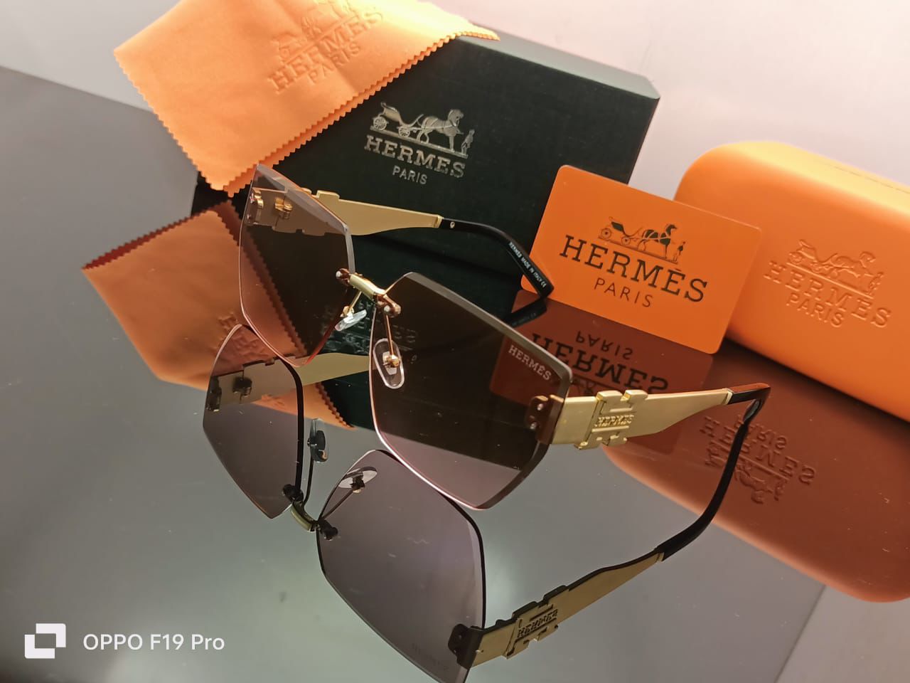 Hermes Harnes Glasses