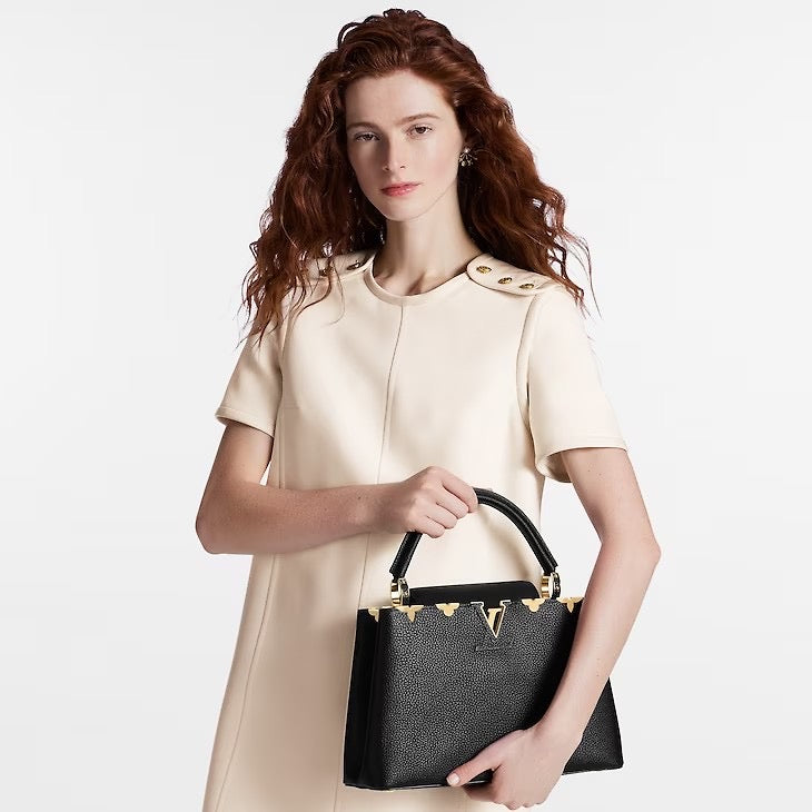 LOUIS VUITTON CrossBody