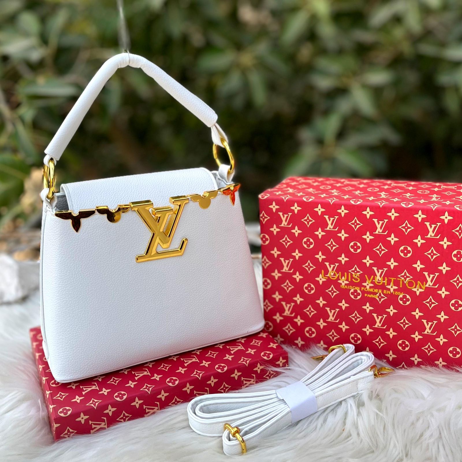 Louis Vuitton Mini Hand Bags