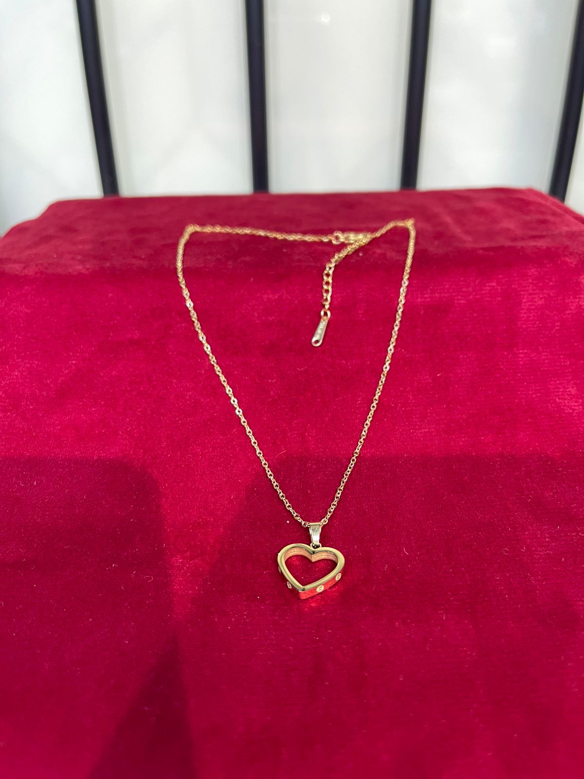 Necklace & Pendant