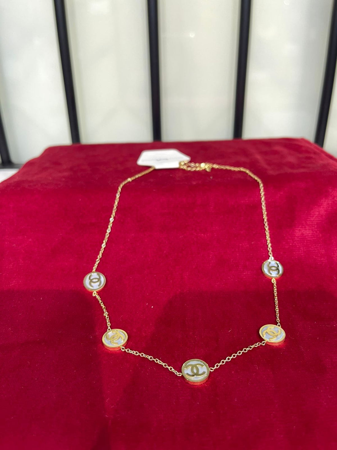 Necklace & Pendant