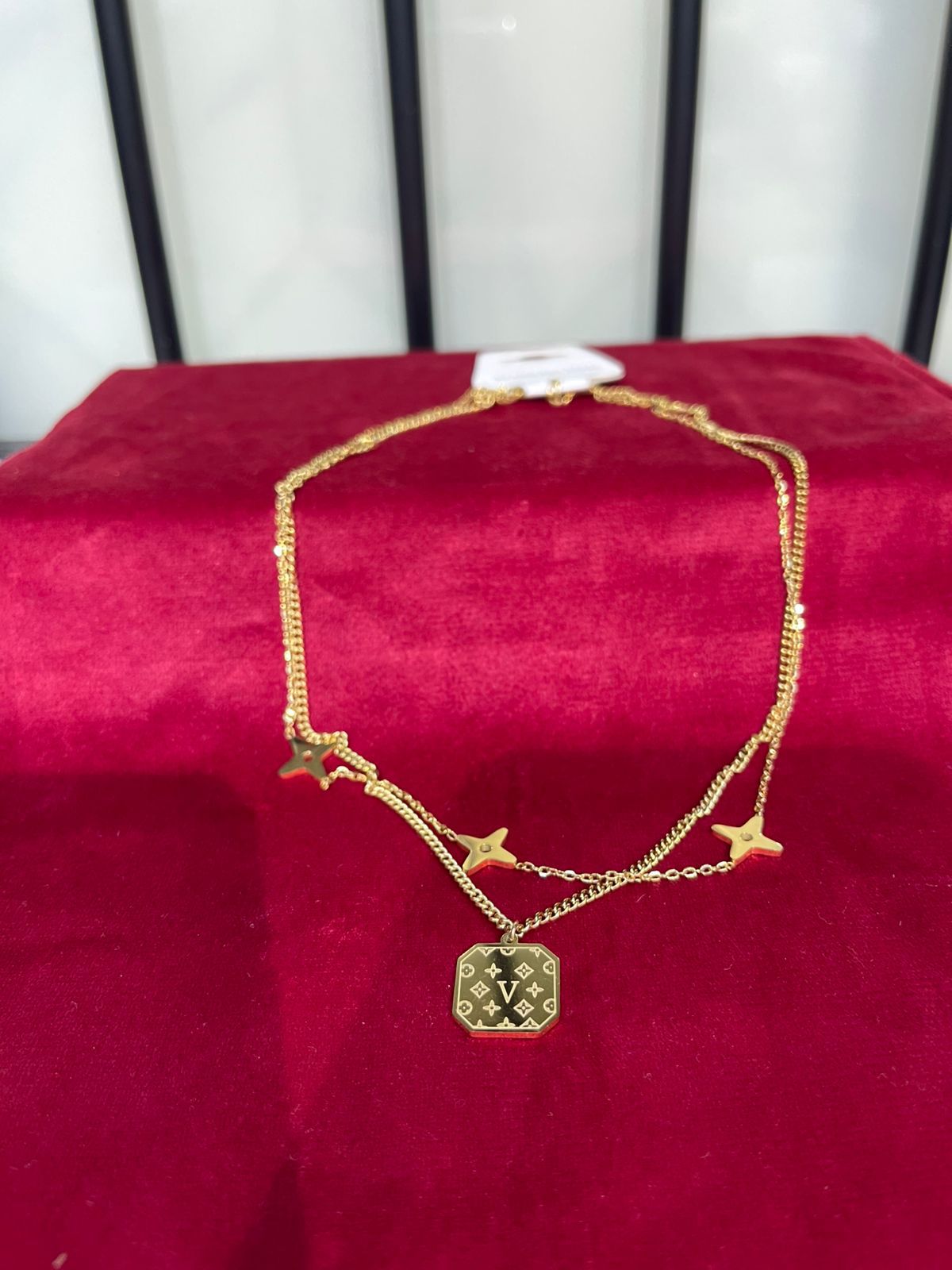 Necklace & Pendant