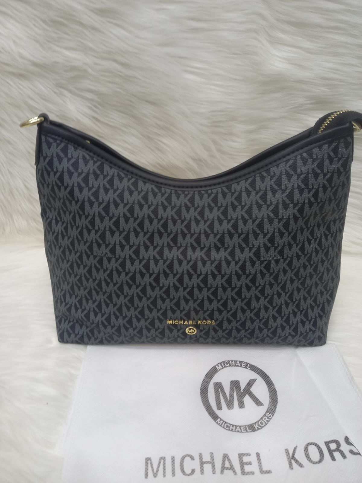 Michael Kors Shoulder Bag