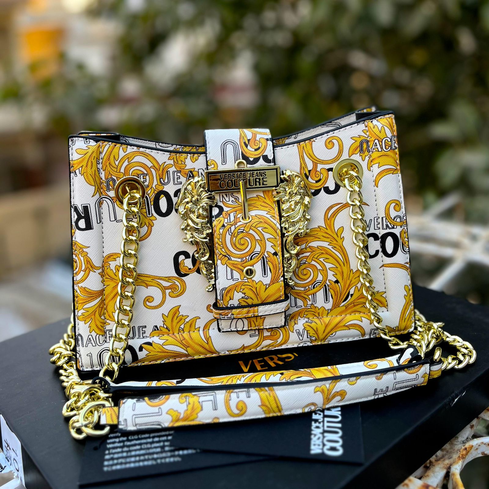 Cadenza Luxe