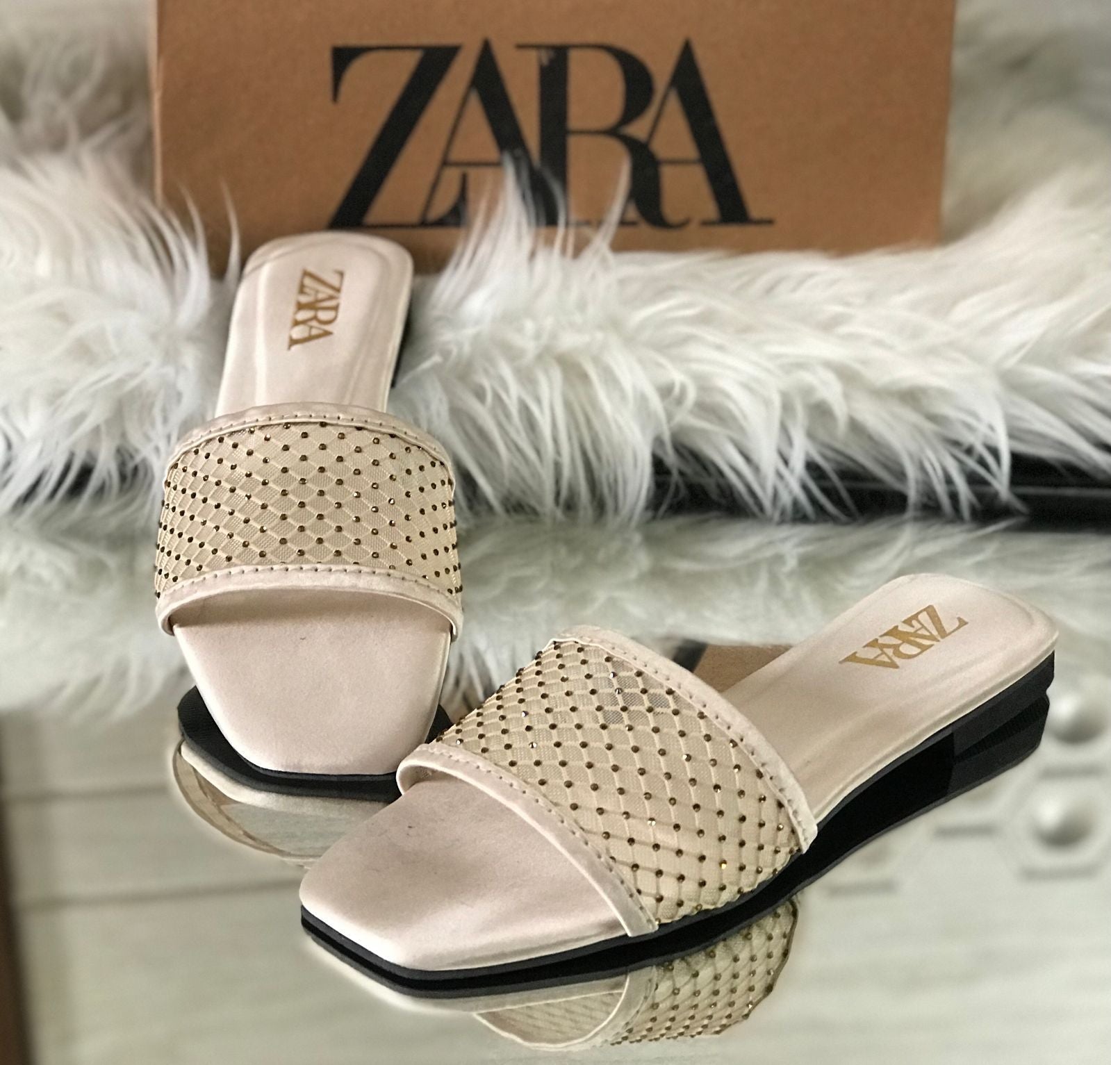 Zara Net Stone
