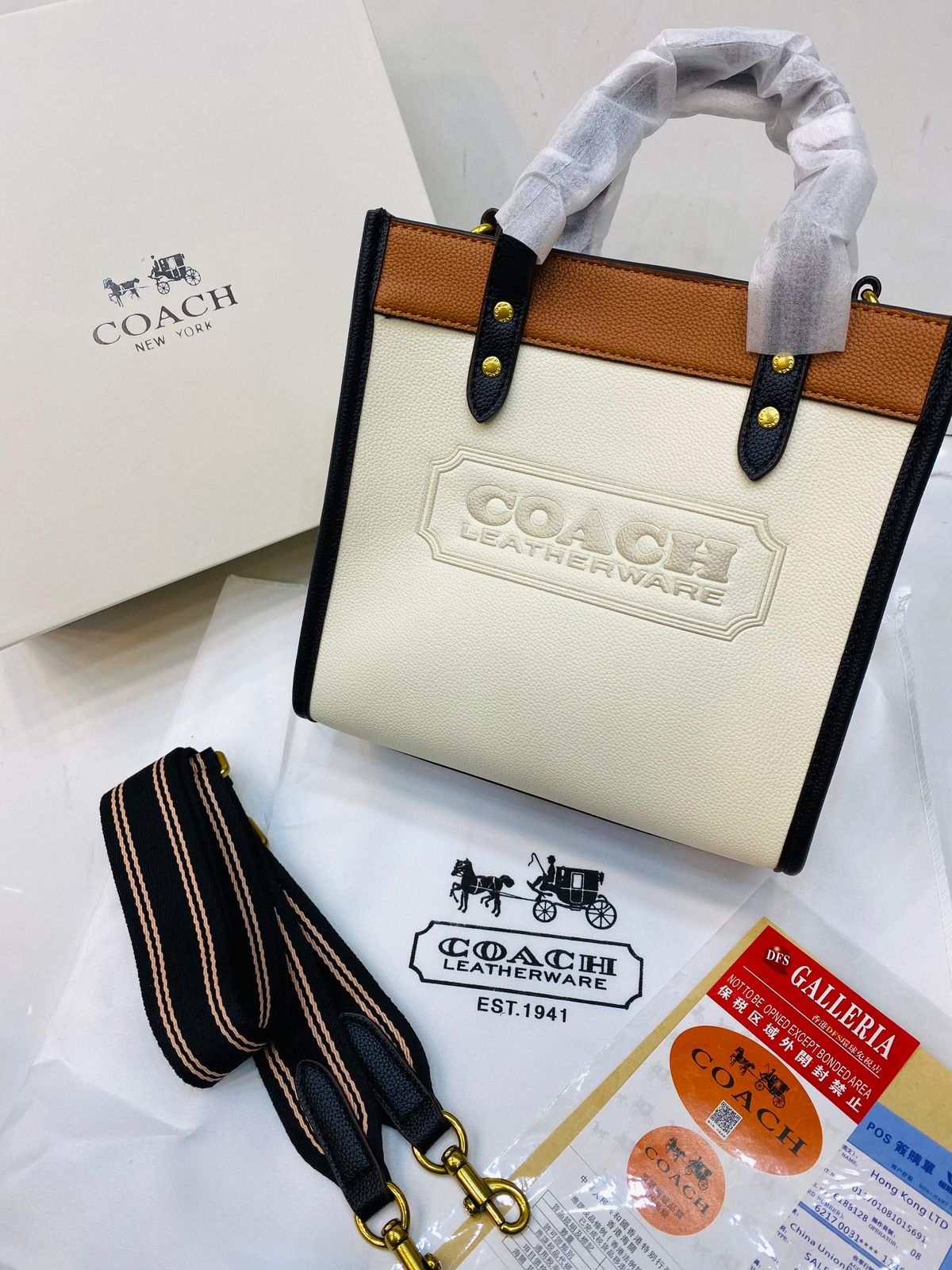 Coach Field Tote 30