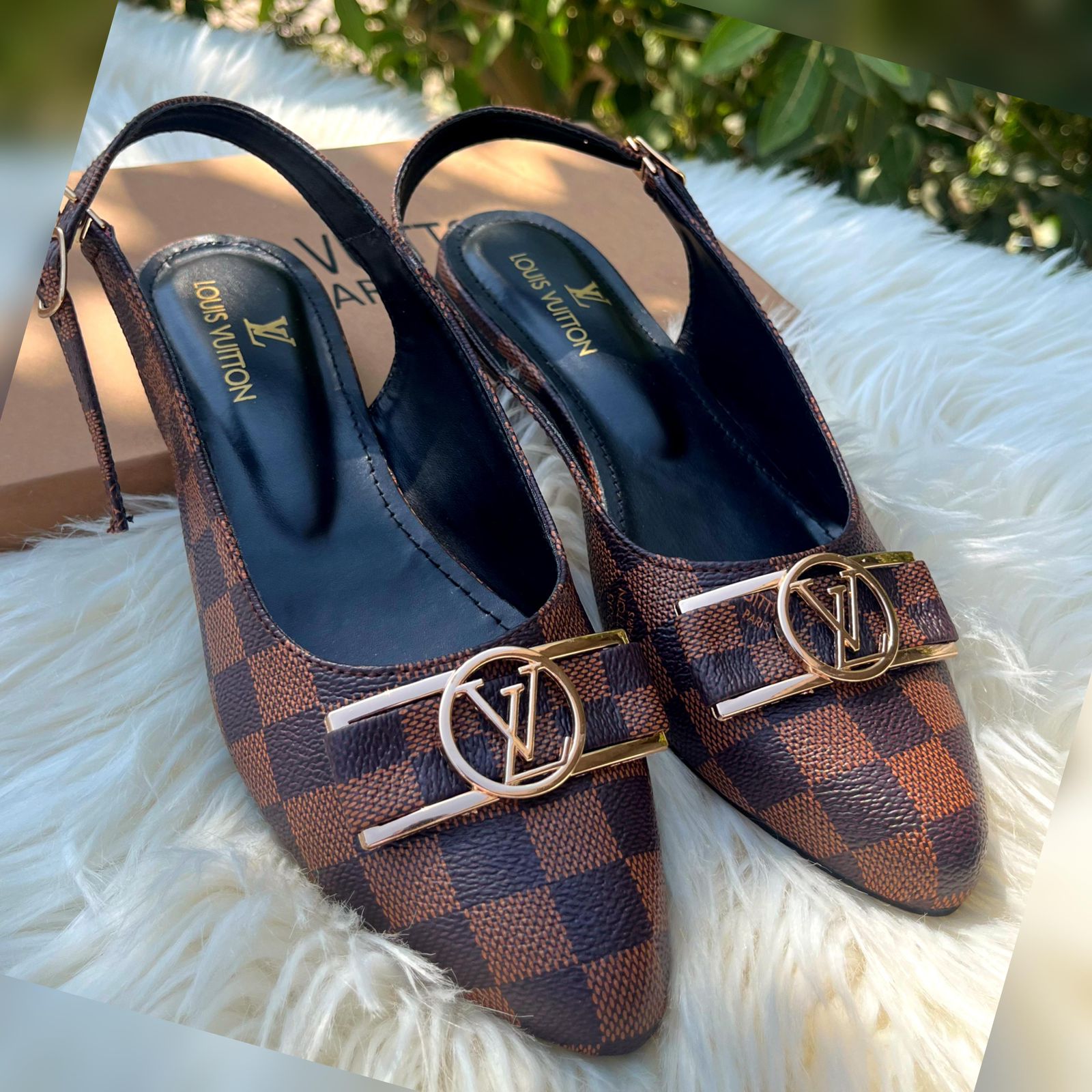Tageur Flat Pumps