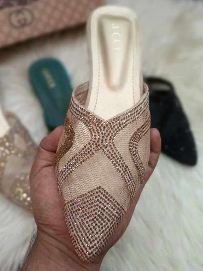 Bunto Half Pumps
