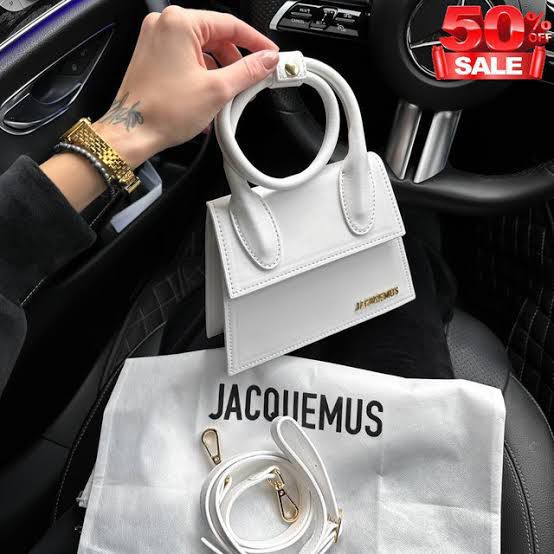 Jacquemus The medium Chiquito Crossbody