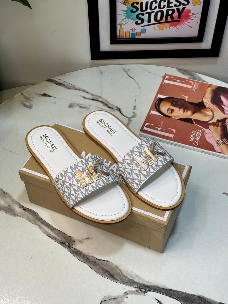 Mk Signature Leo Flats