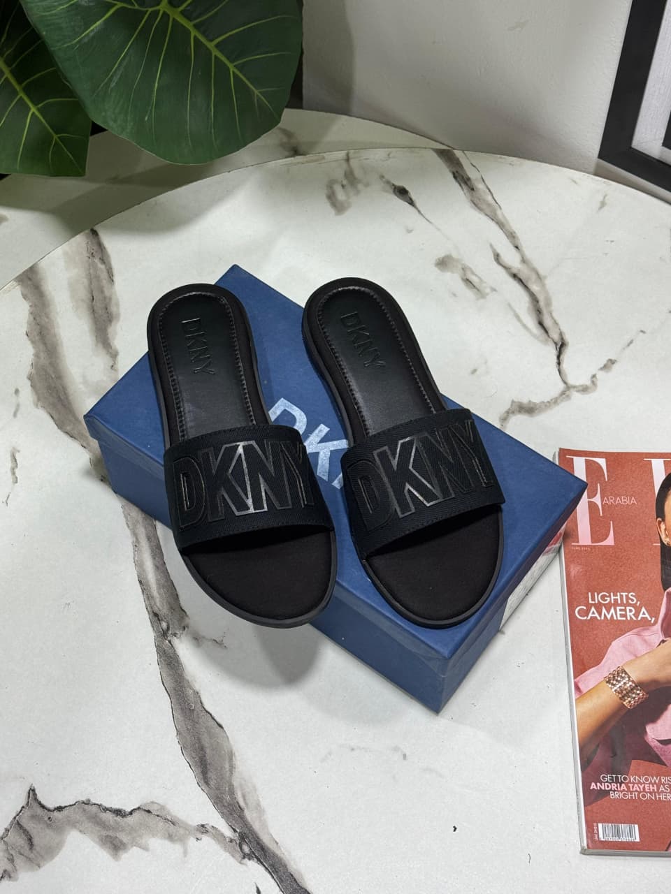 Dkny Signature Flats