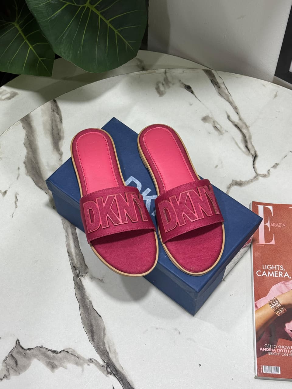Dkny Signature Flats