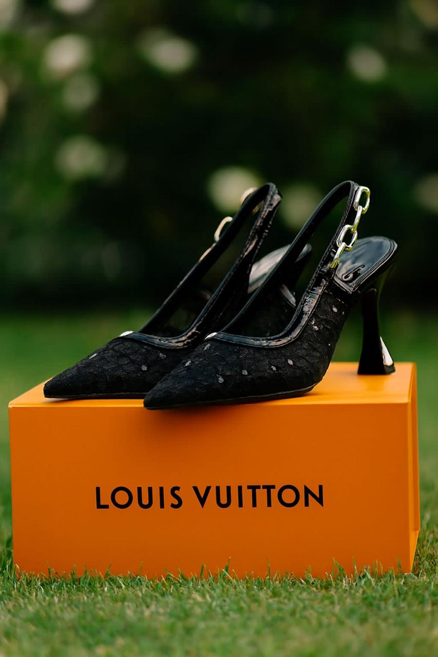 Lv Premium Signature Heels