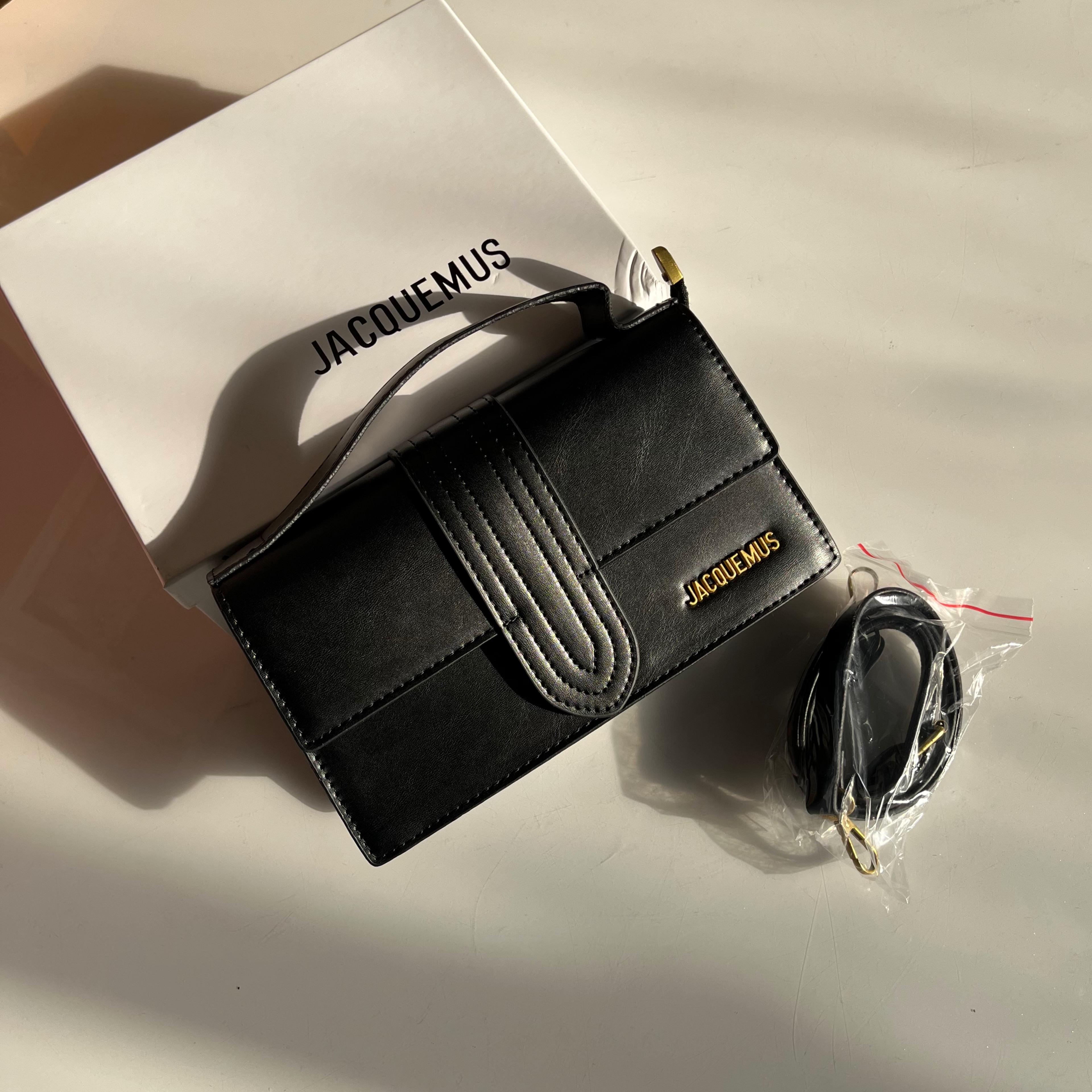Jacquemus Signature Bag Crossbody