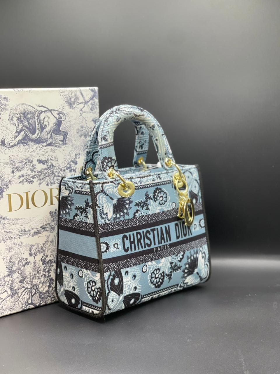 Cd Canvas Floral Bag