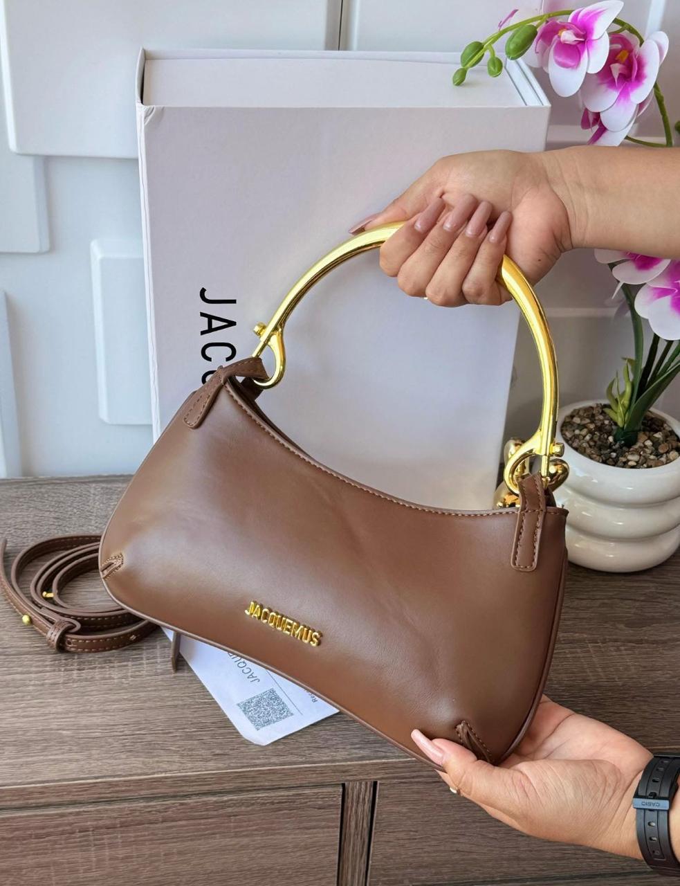 Jacquemes Le Bisou Mousqueton Bag