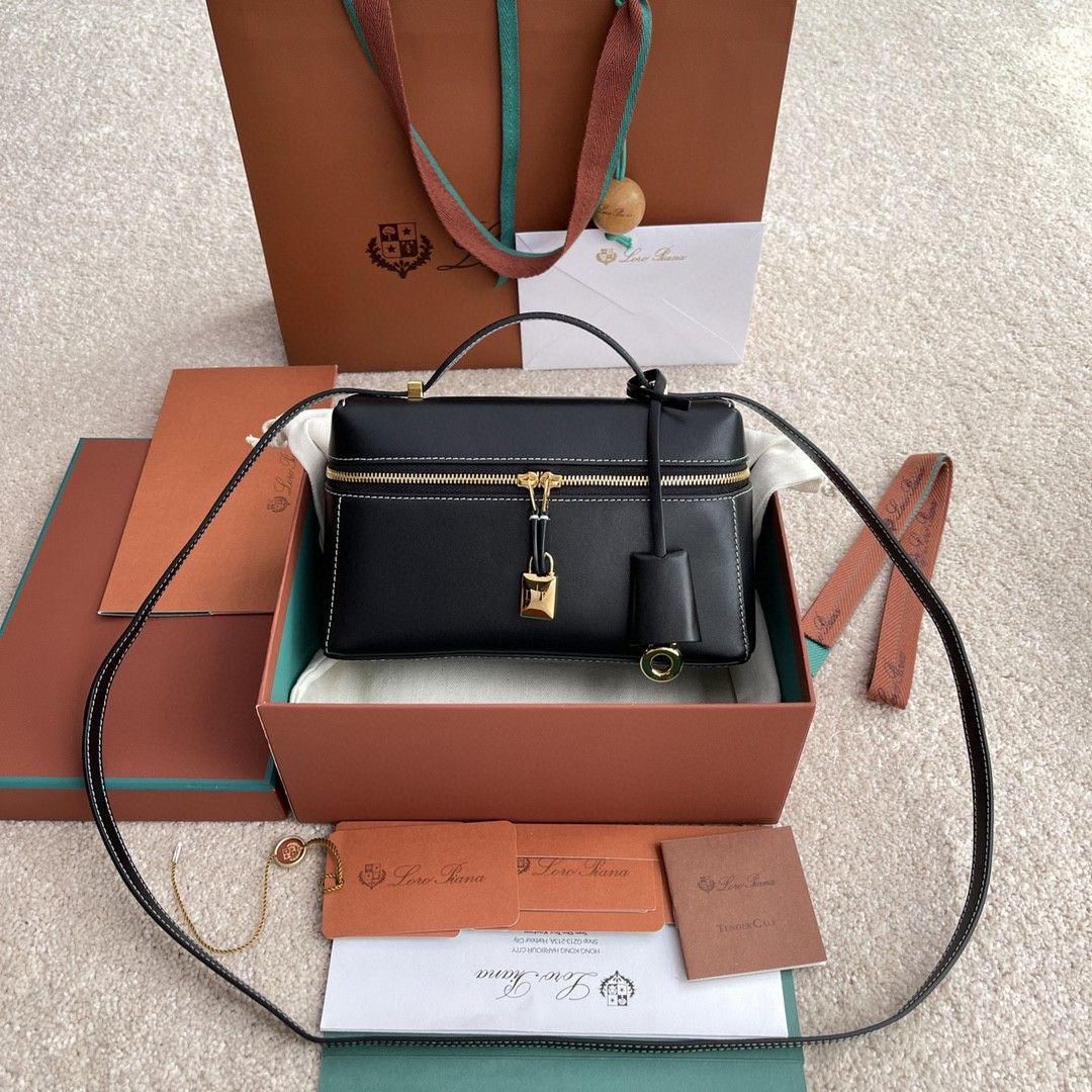 Loro Piana Extra Pocket Bag