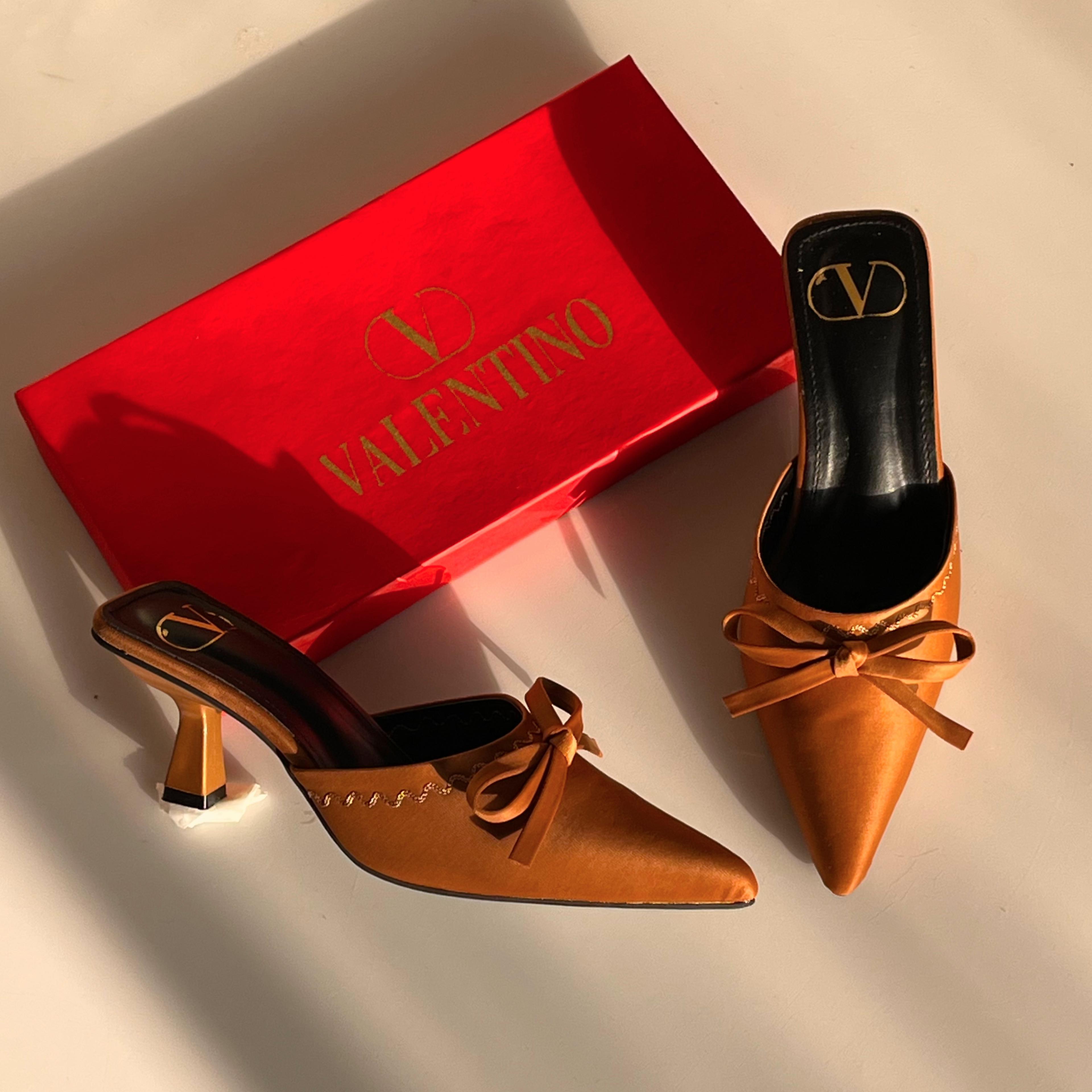 V Satin Heels