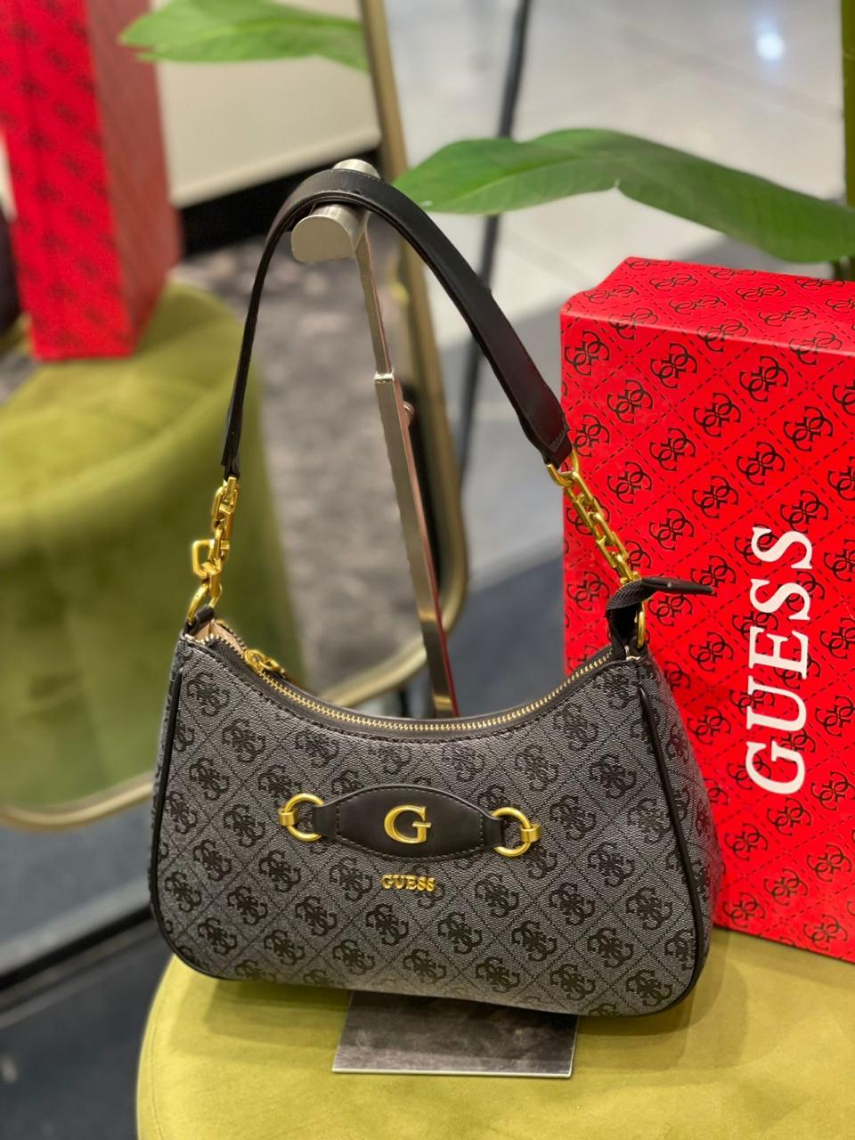Guess Shoulder Bag
