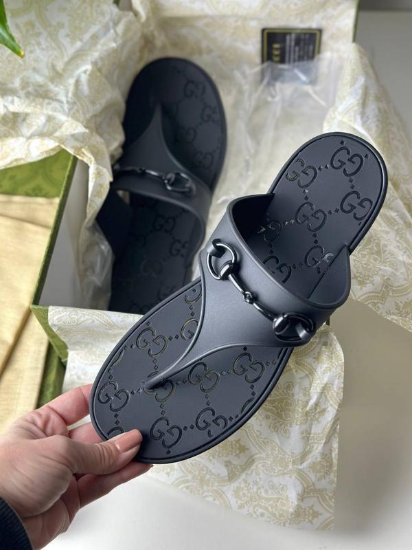 Gg Minorca Thong Sandals