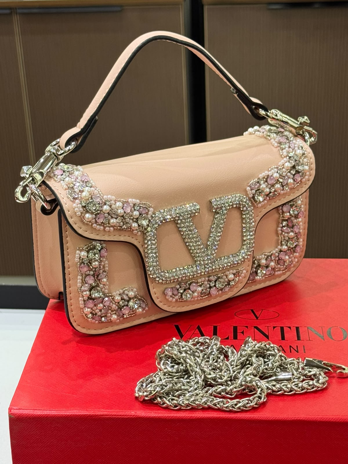 V Locò Small Shoulder Bag