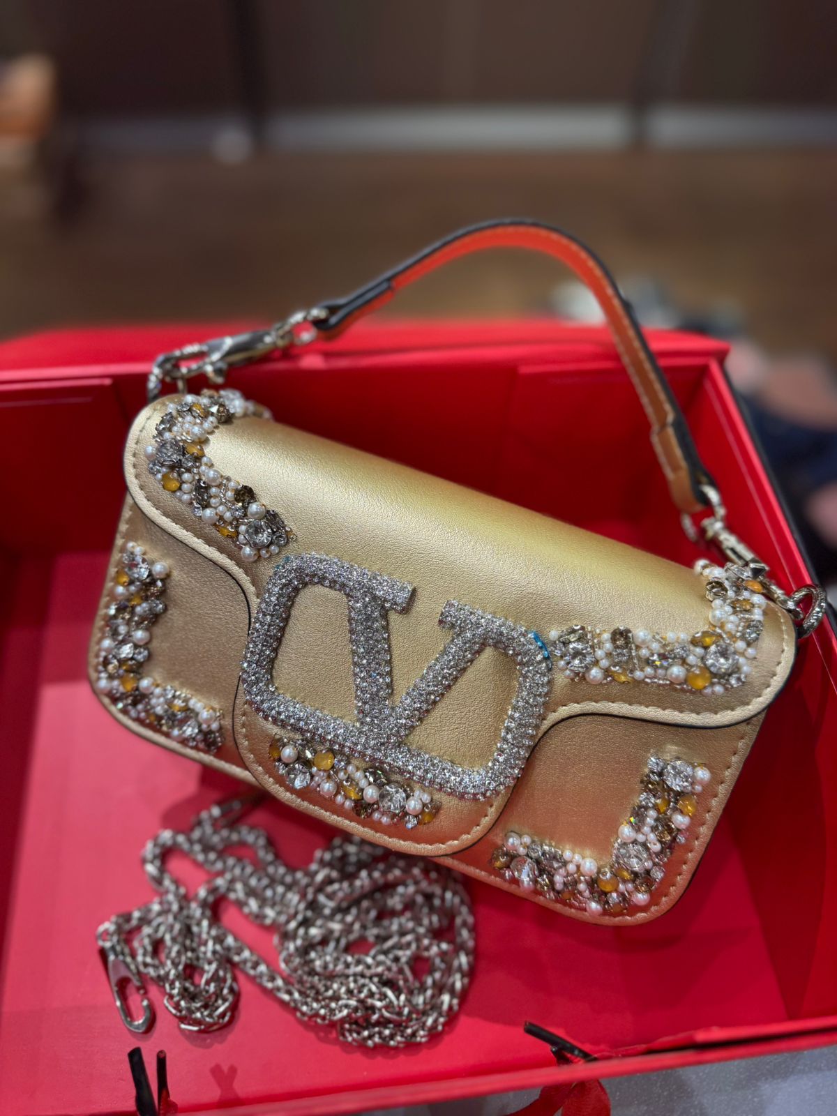 V Locò Small Shoulder Bag