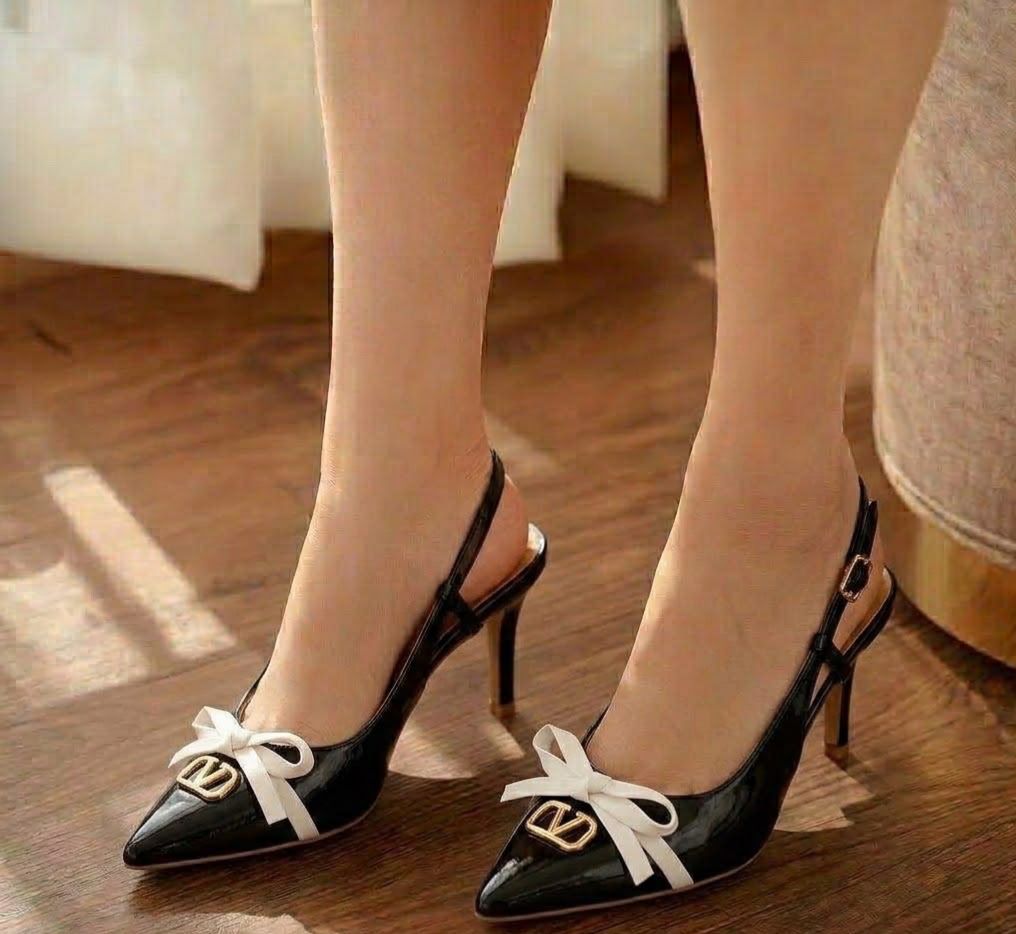 Valens Bow Heels