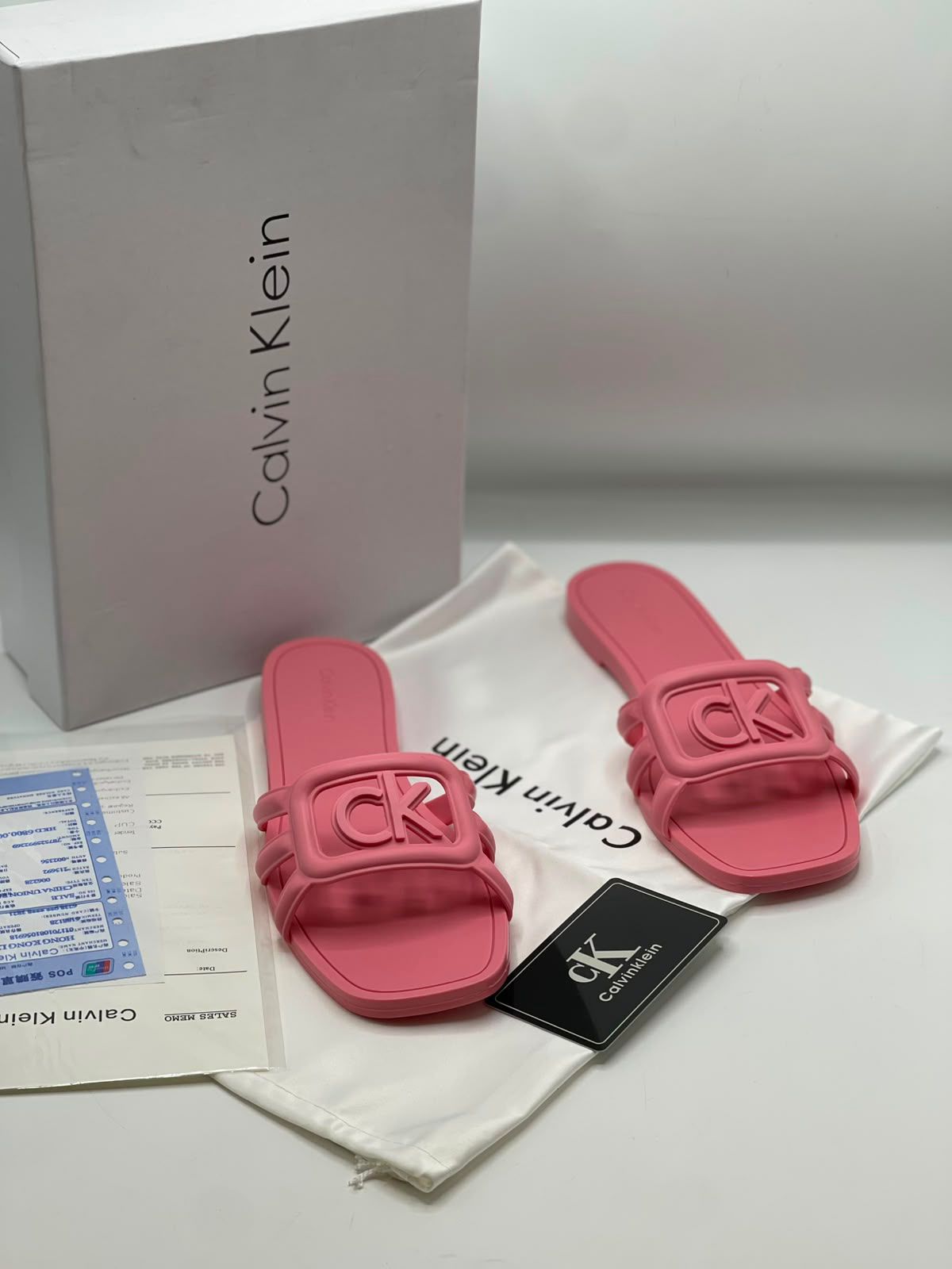 Calvin klein Women's Yoana Sandal