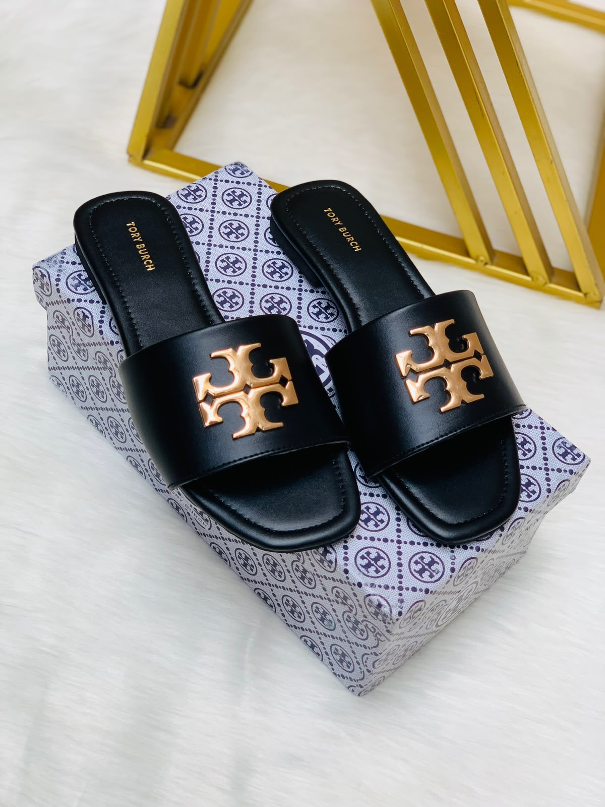 Tory Burch Flat Slippes