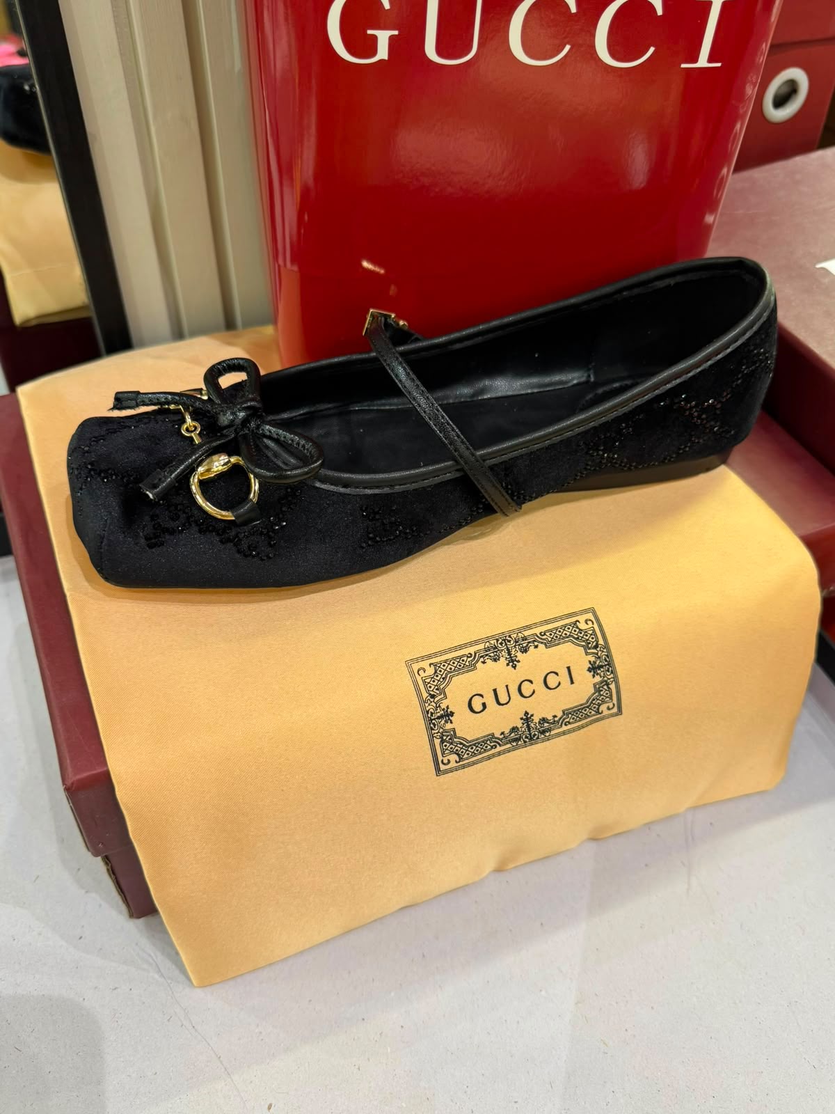 Gucci  Women Horsebit Velvet Ballet Pumps