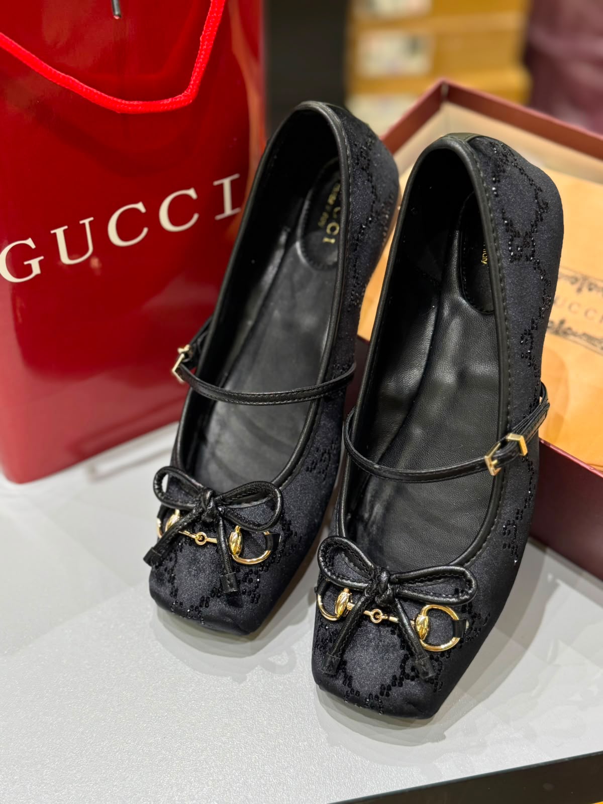 Gucci  Women Horsebit Velvet Ballet Pumps