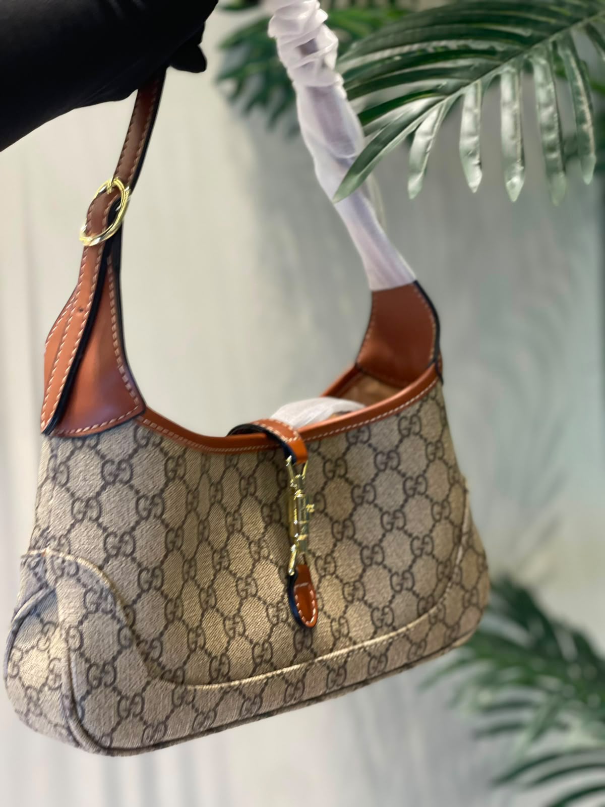 Gucci Jackie