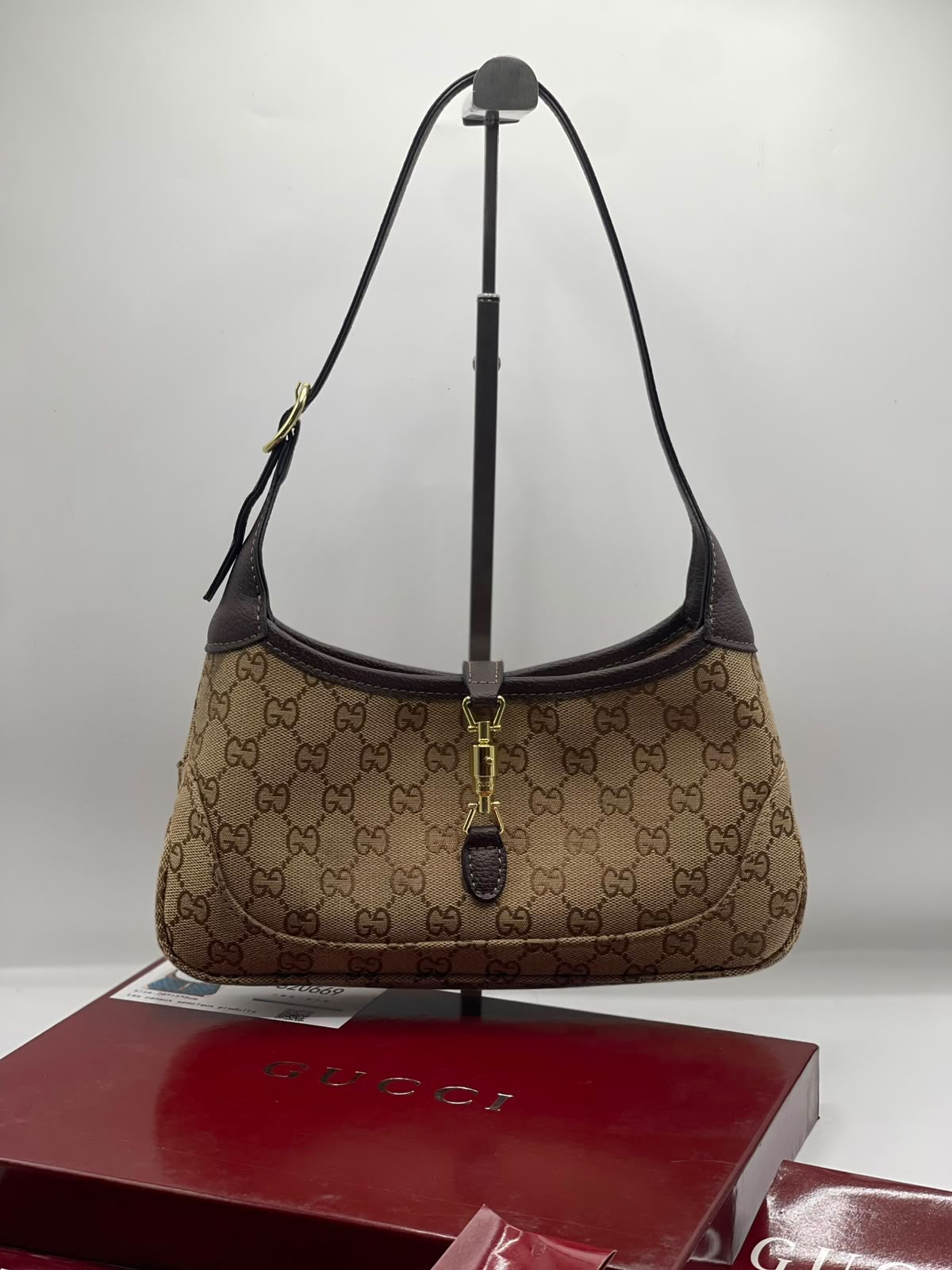 Gucci Jackie