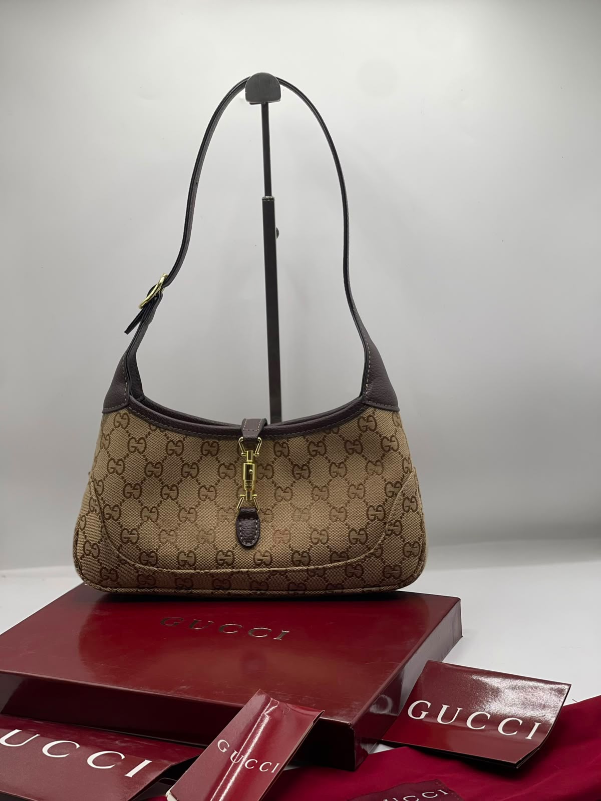 Gucci Jackie
