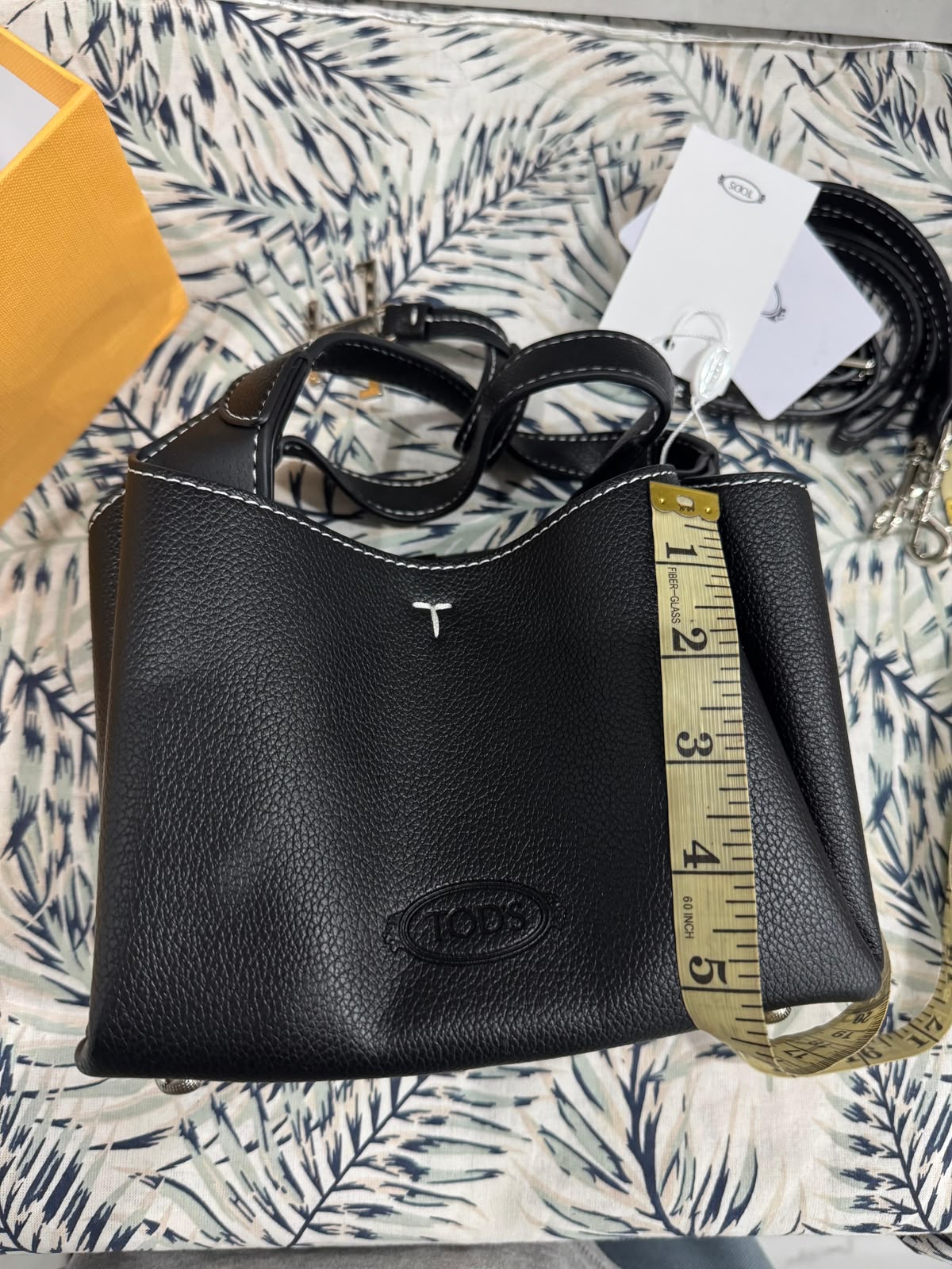 Tod's Micro Bag in Leather - Official Model