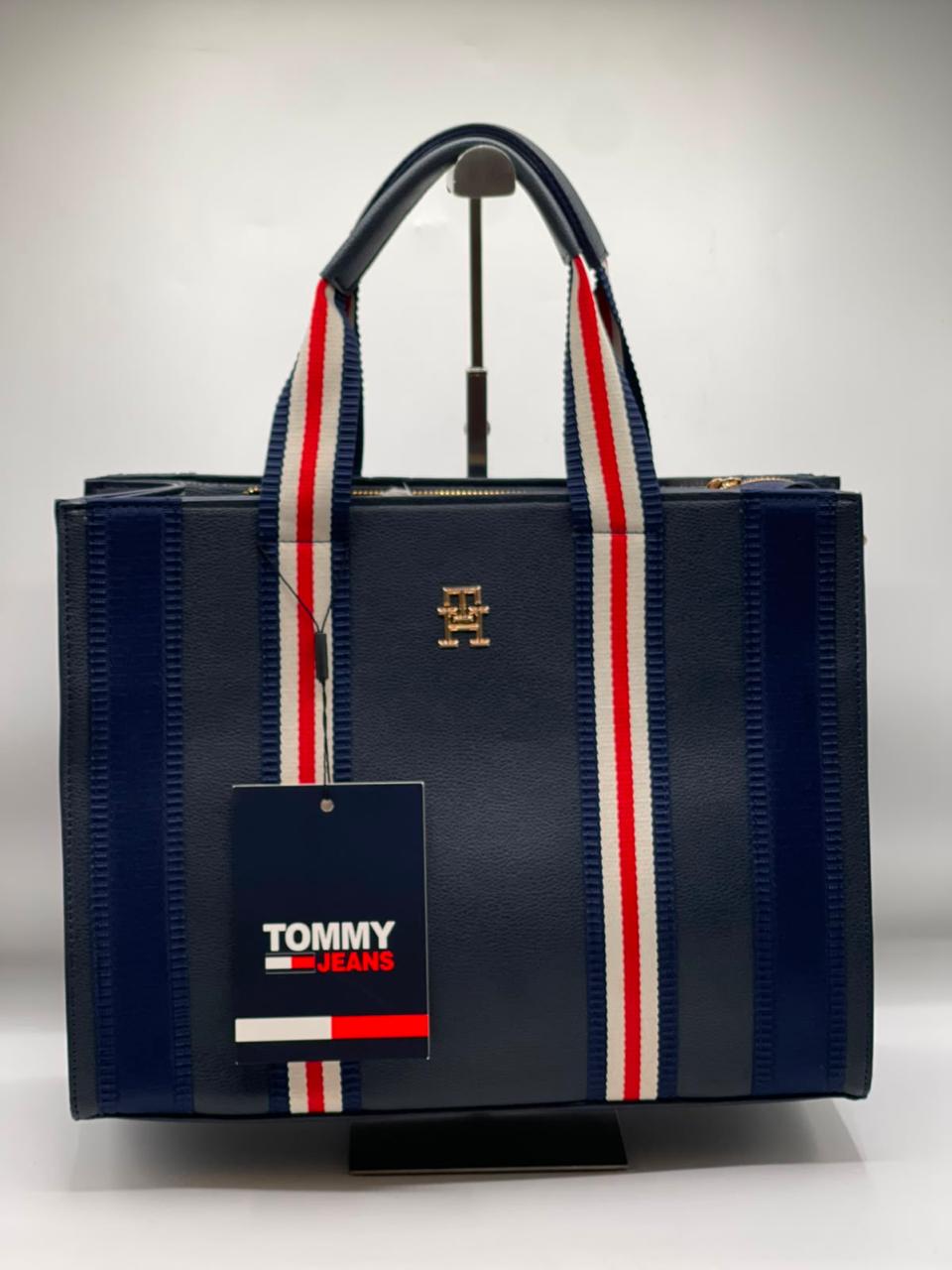 Tommy Hilfiger Signature Medium Tote Bag