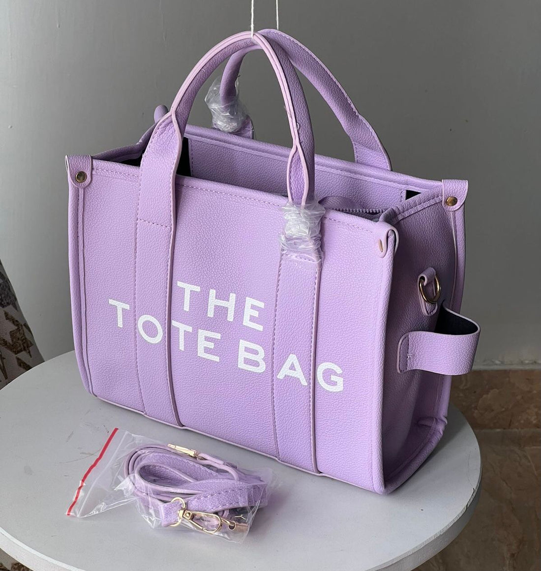 Marc Jacobs SS Regal Tote