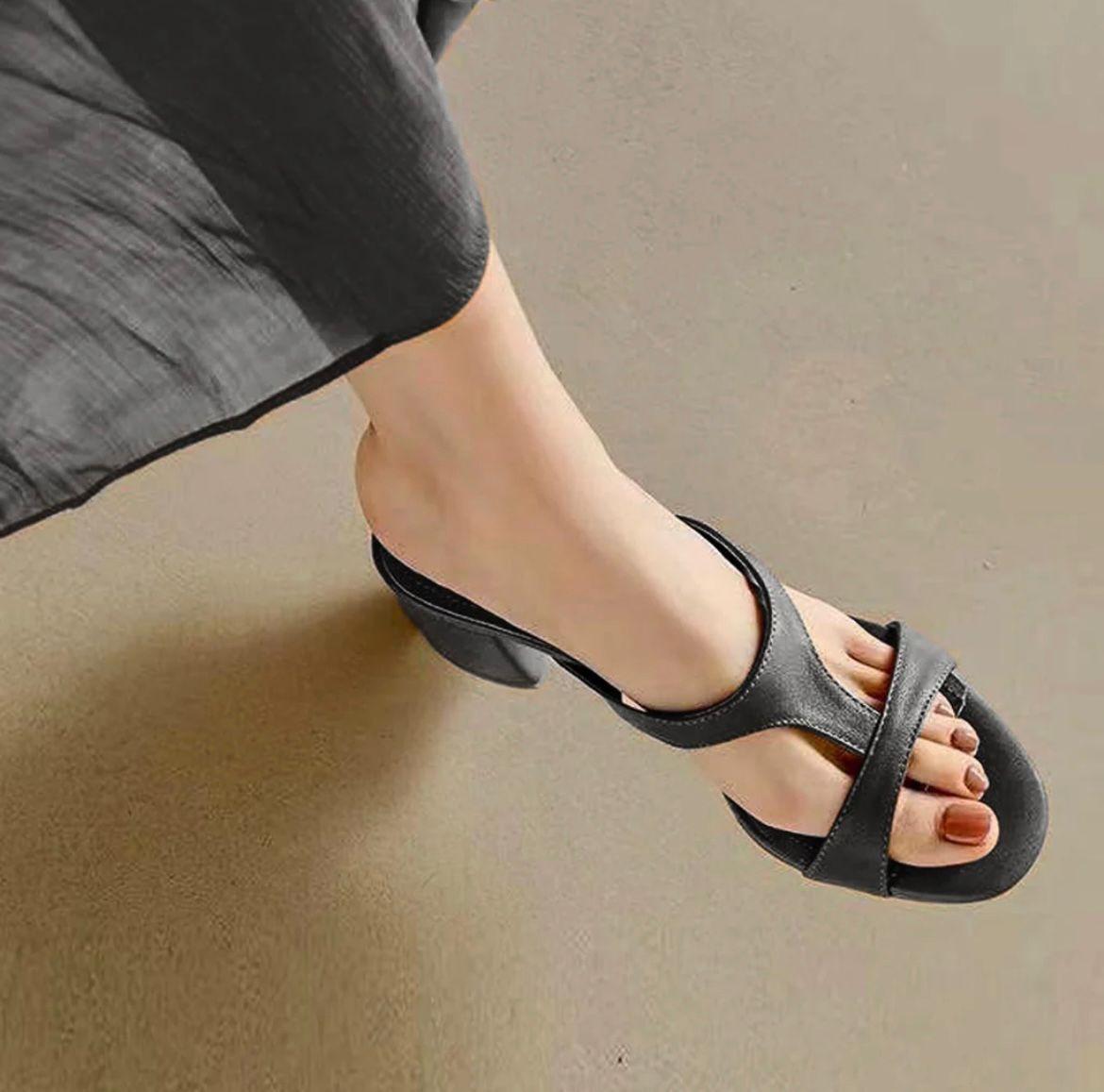 Hermes Roman Heels