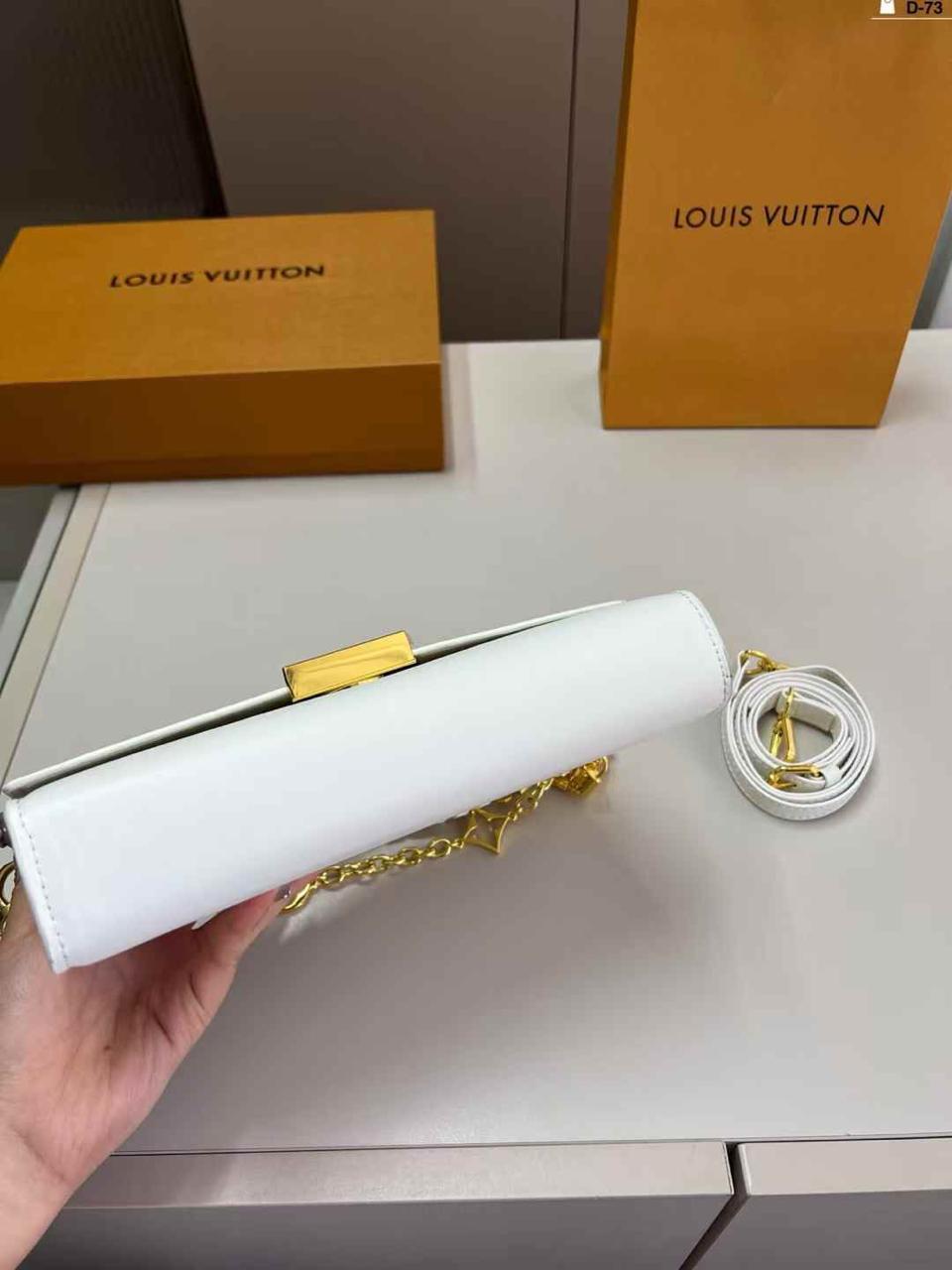 Louis Vuitton Wallet On Chain Capucines