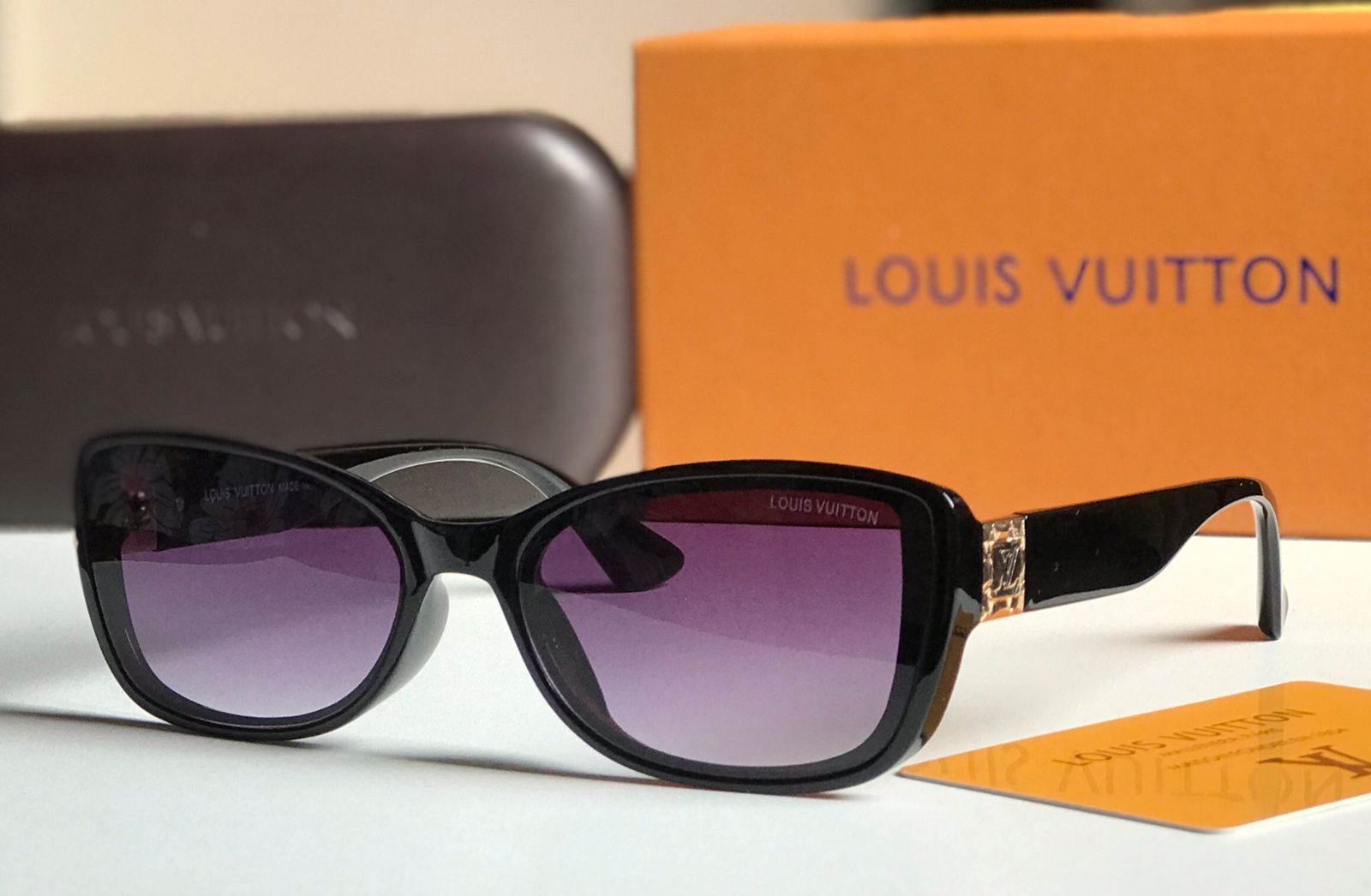 Louis Vuitton Craze Glasses