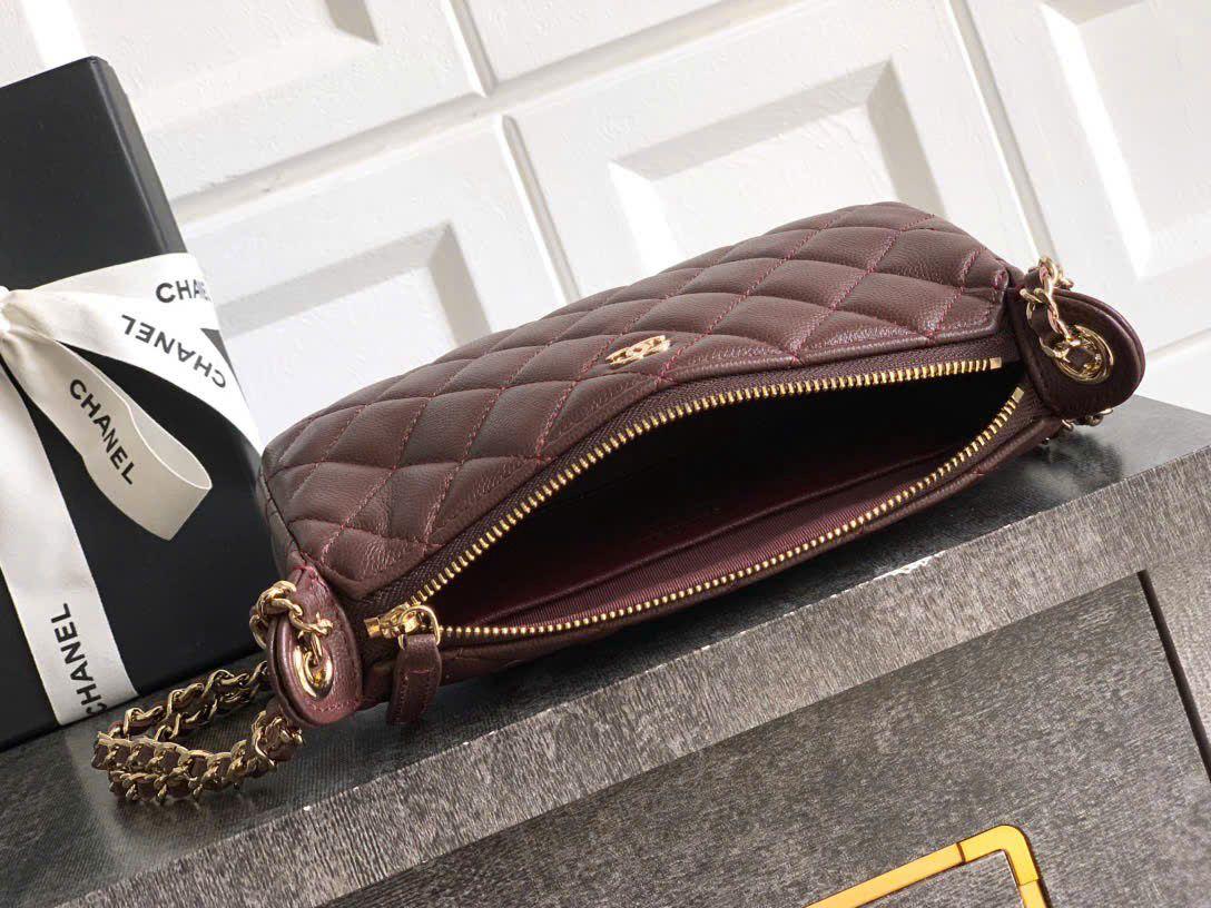 Chanel 25A Double Chain Bag Caviar