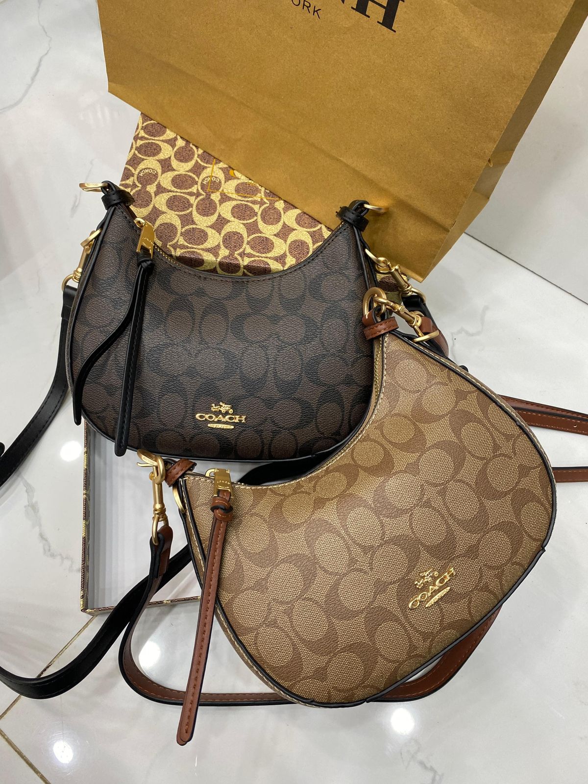 Coach Teri Signature Mm Bag